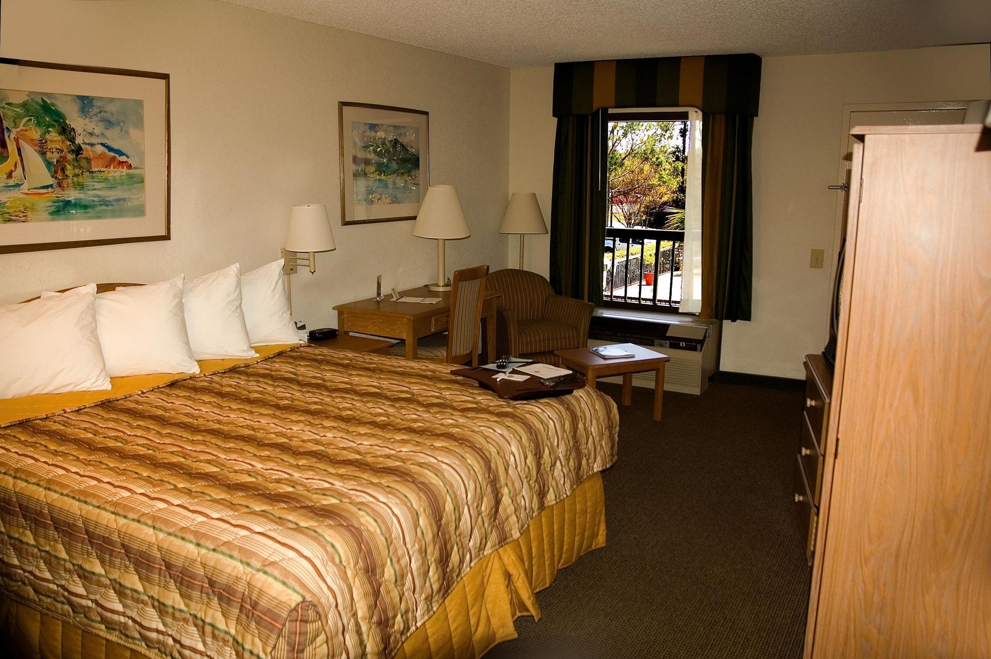 Days Inn By Wyndham Jacksonville Airport Exterior photo