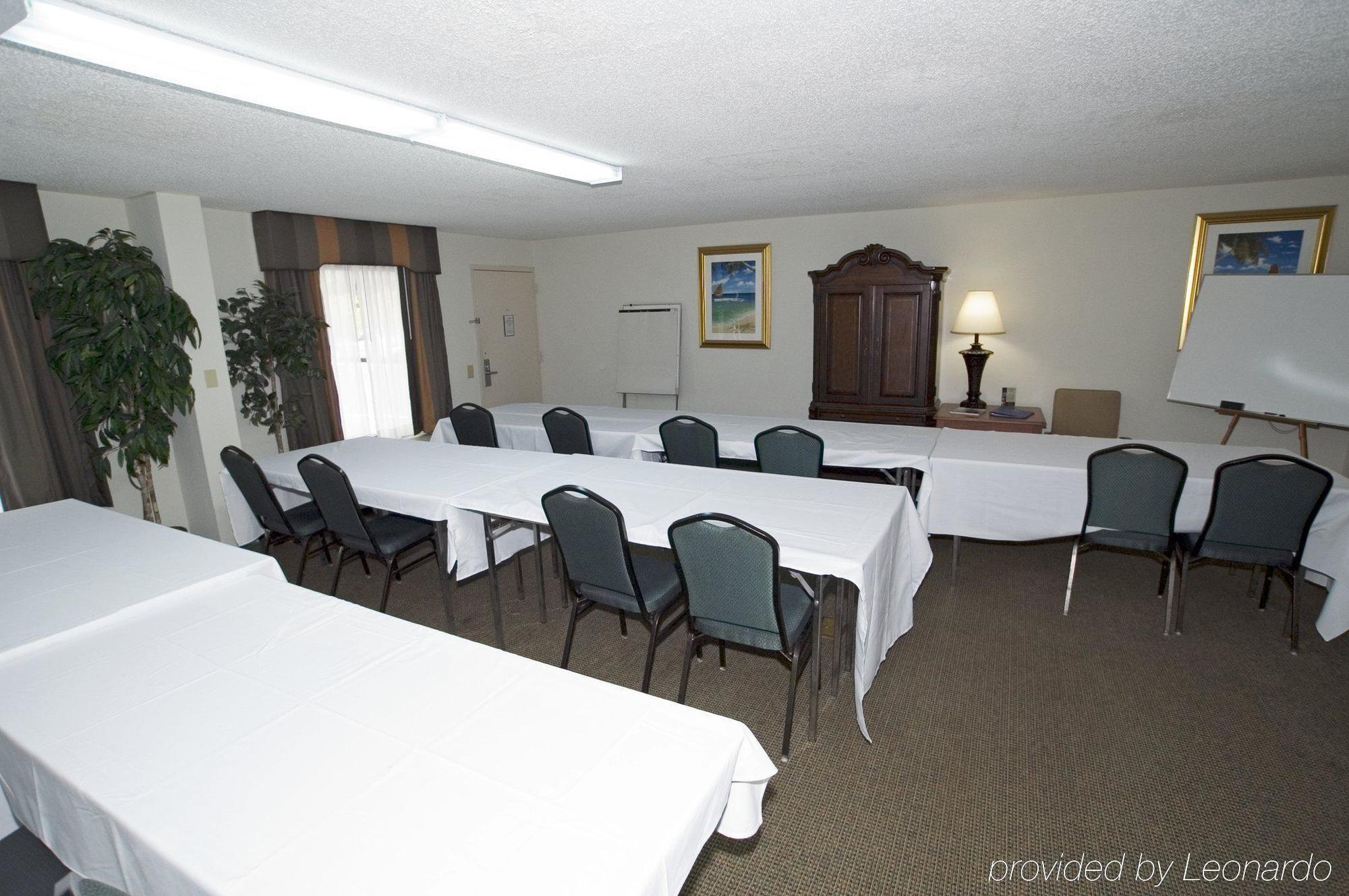 Days Inn By Wyndham Jacksonville Airport Facilities photo