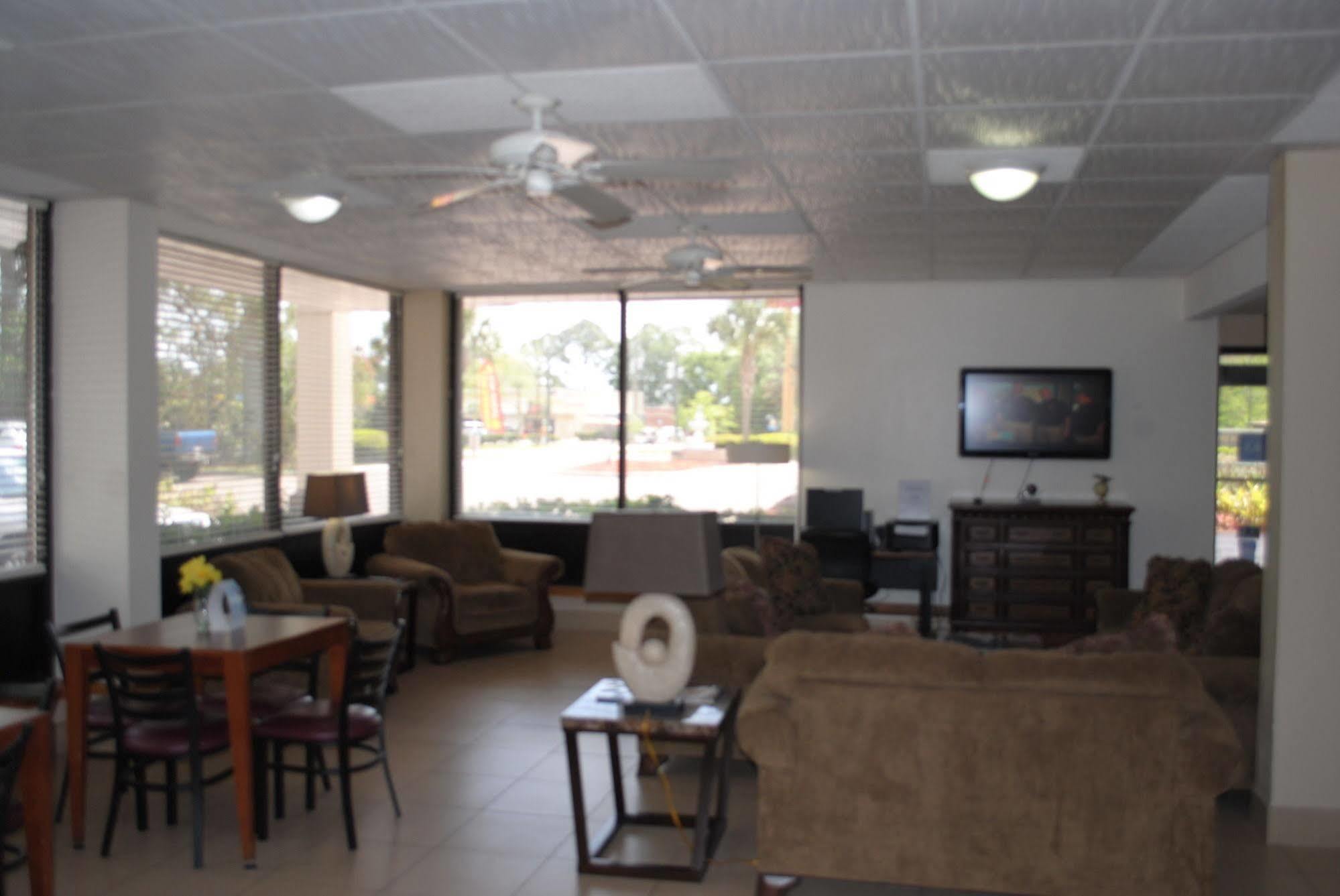 Days Inn By Wyndham Jacksonville Airport Exterior photo