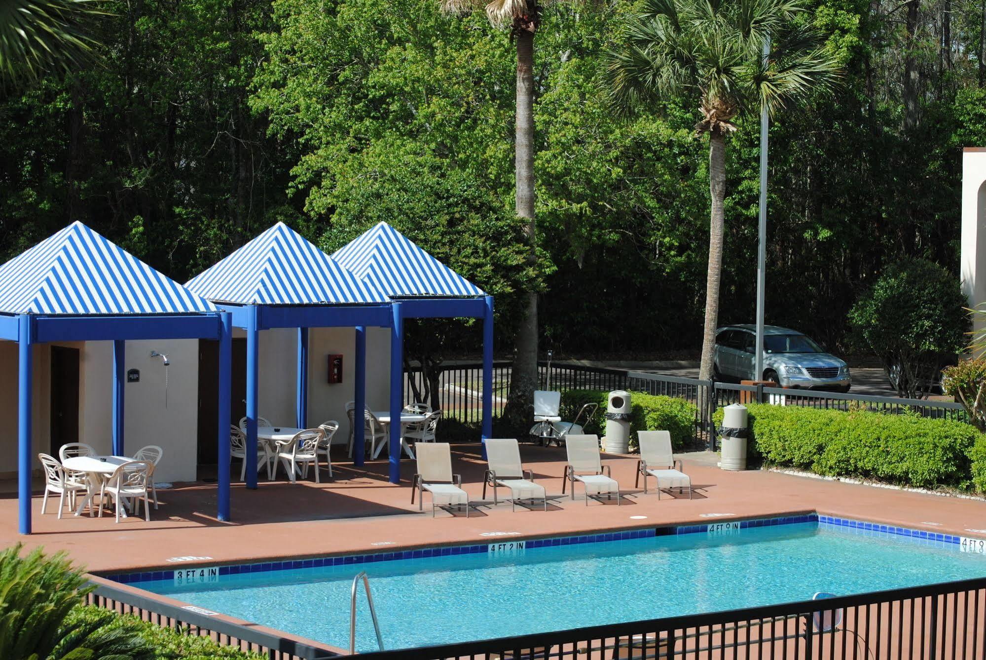 Days Inn By Wyndham Jacksonville Airport Exterior photo